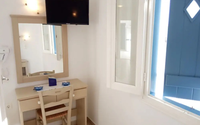 Captain Apartments Paros