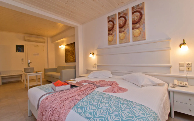 Yiannaki Hotel