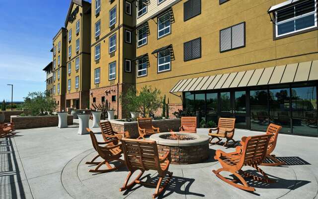 Oxford Suites Paso Robles