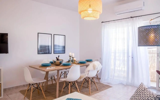 Nisos Apartment