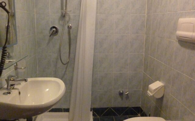 Residenza Ca' Tazzoli , Mantegna Hotels