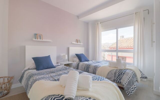 **** Luxury Terrace & Views Penthouse