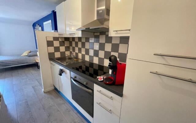 Moissac Centre Studio 30m2 Calme Cour Intérieure vélo Netflix