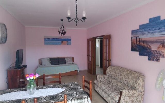 Residence 1000 Roses