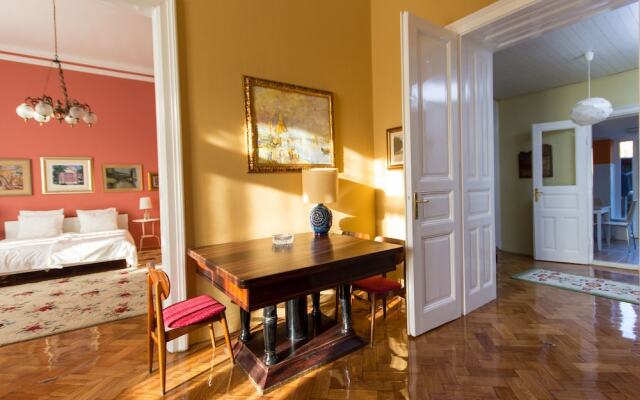 Kaptol Residence