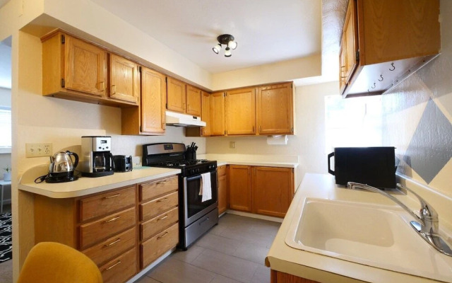 Modern, Exquisite 2-bedroom Home in Lafayette