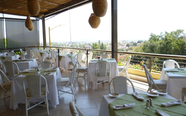 Hotel Fortin Plaza