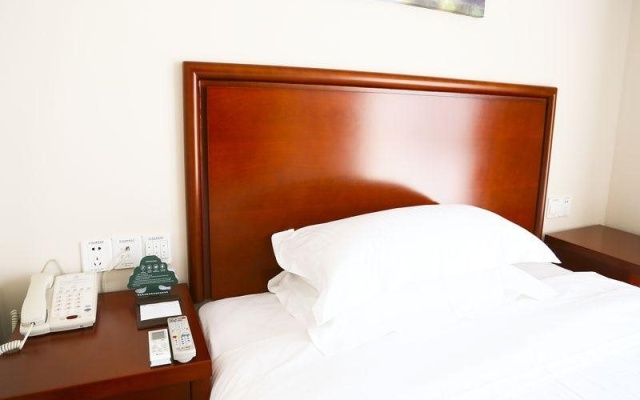 GreenTree Inn Anhui Mingguang Chihe Avenue Guancheng International City Express Hotel – Guest Rooms – Chuzhou