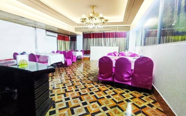 White Rose Suites Ltd