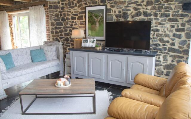 Charming Cottage in Gimnee