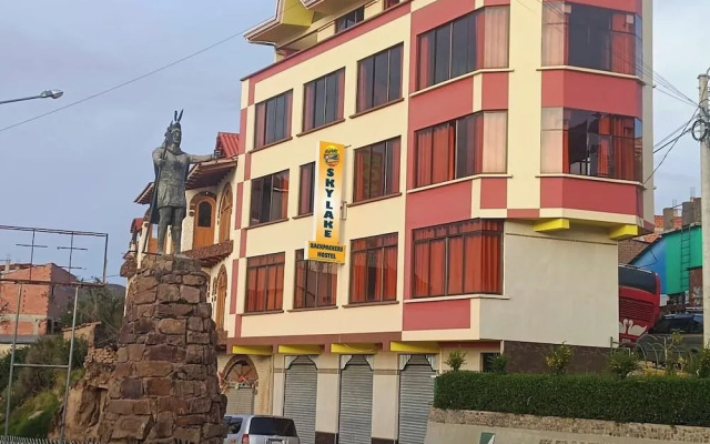 Nexus Mirasol Backpackers