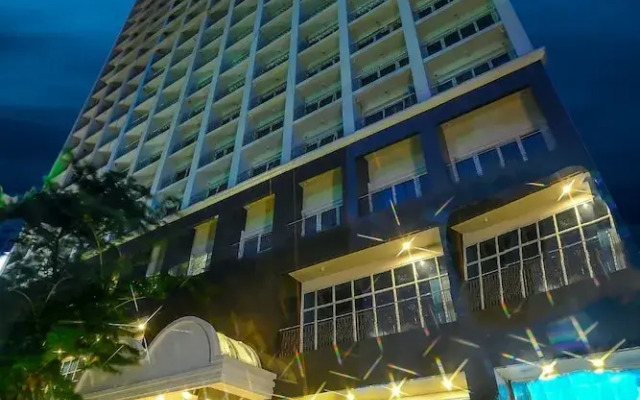 The Tribute Hotel