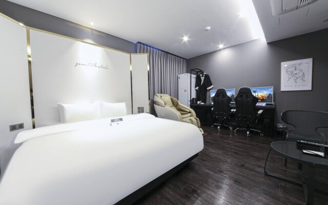 Zam 101 Hotel