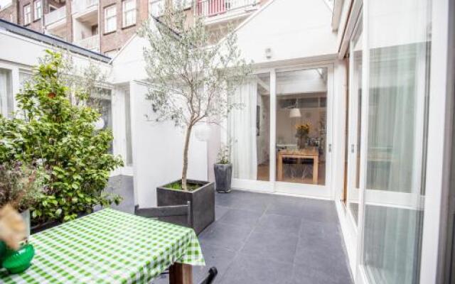 Helmers | Artfulstay