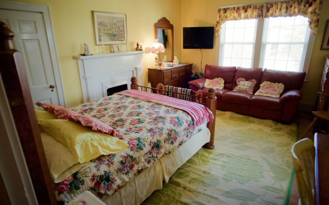 The Farm Inn