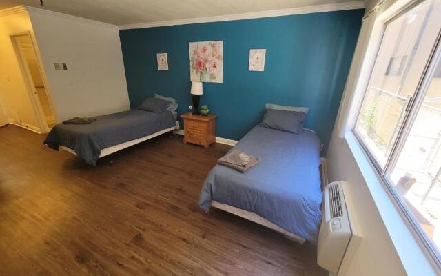 (A09) Spacious Double Bed Suite