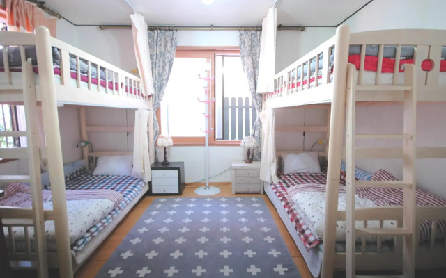 Apple Tree Guest house