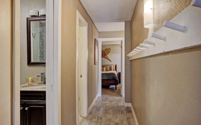 Peak 8 Ge E35 2 Bedroom Condo by RedAwning