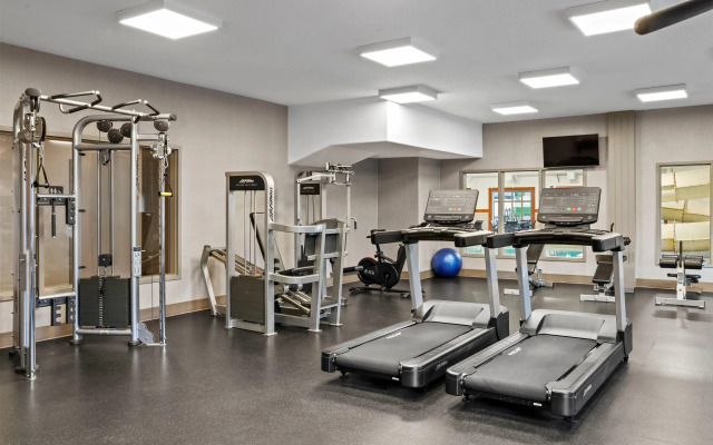 Ramada by Wyndham Drumheller Hotel & Suites