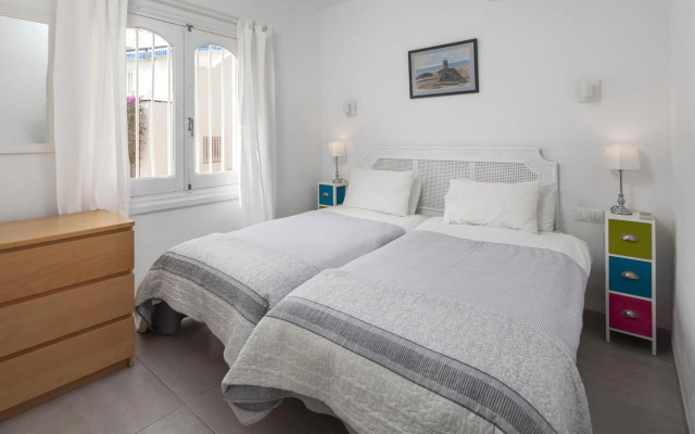 Bright spacious 1 bed apartment