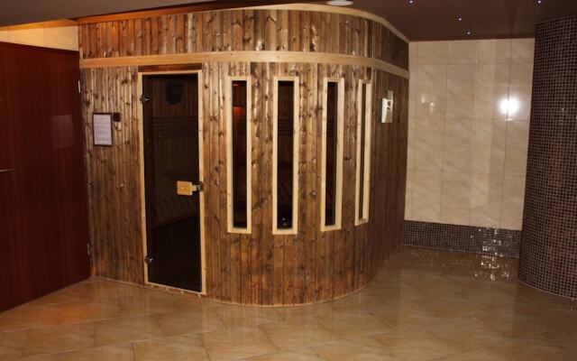 Hotel Gniecki