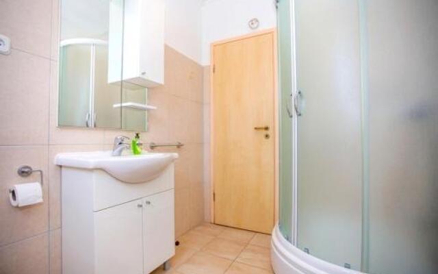 Apartment Varezic