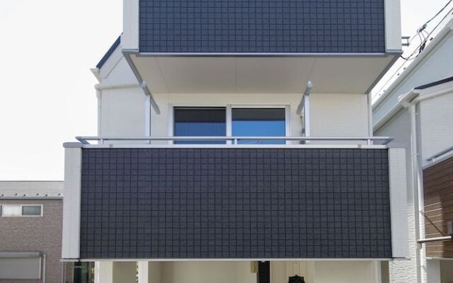 Higashi-Rokugo House Black