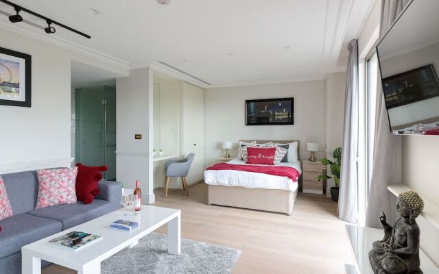 Luxurious Hammersmith Apartment