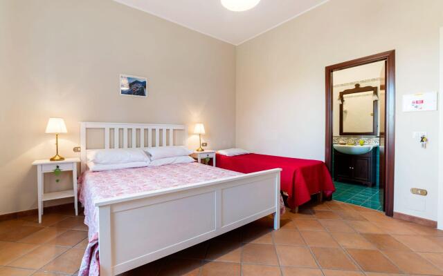 Restful Villa in Albanella with Swimming Pool