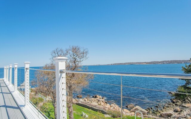 The Yankee Clipper Inn