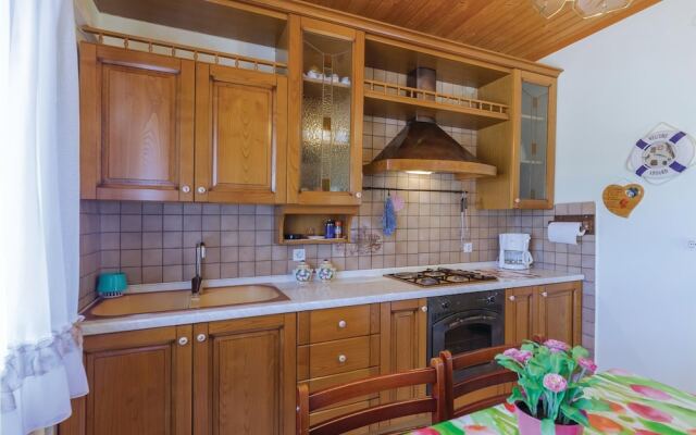 Awesome Apartment in Vodnjan With 2 Bedrooms and Outdoor Swimming Pool
