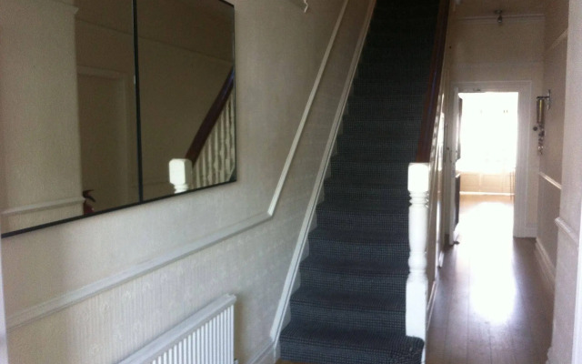 Boscombe Reef Hotel