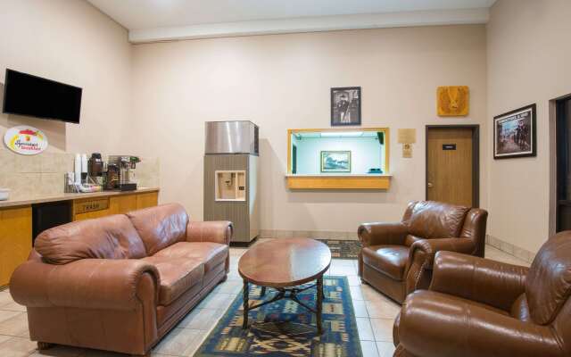 Super 8 by Wyndham Abilene KS