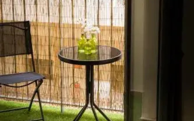 Acogedor And Balcon