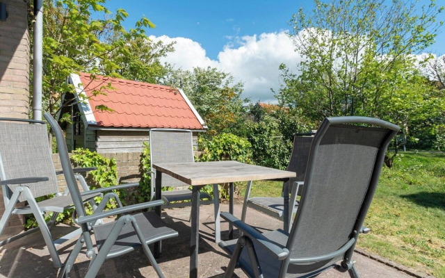 Modern Home With Garden