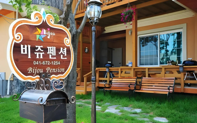 Bijou pension
