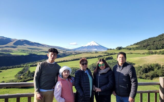 Balcon Al Cotopaxi Hosteria