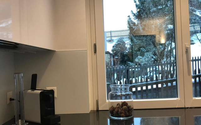 Emelie Zermatt 4****