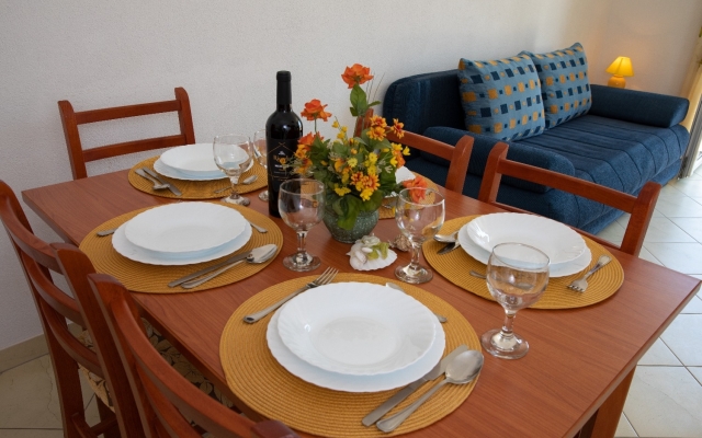 Apartment Ruzica - with sea view: A3 - zuti Igrane, Riviera Makarska