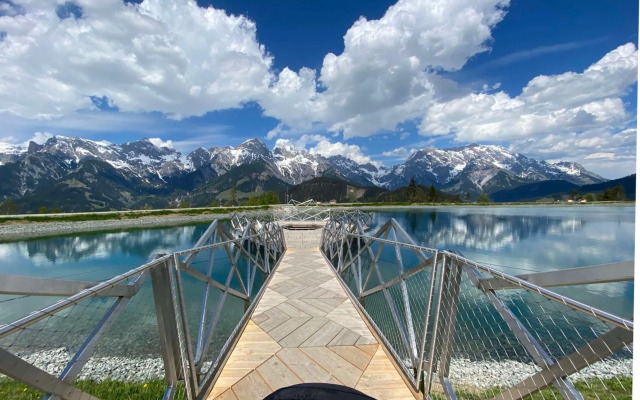 Luxury family apartment with sunny terrace