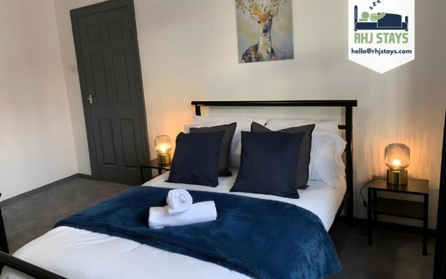 Saltwell - Delightful 3 Bedroom free parking free wifi
