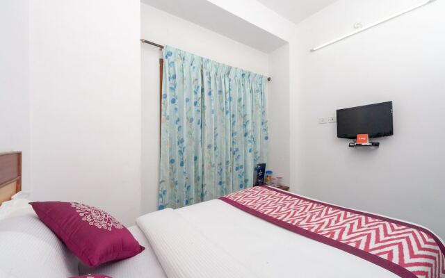 OYO 16645 Hotel Grand Palace