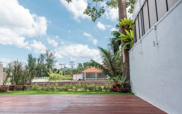 Bania Boutique House