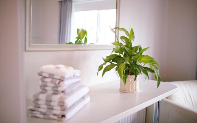 Scion Hill Gate Lodge