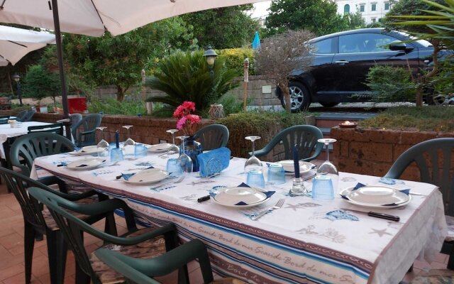 Villetta Capodimonte Guest House