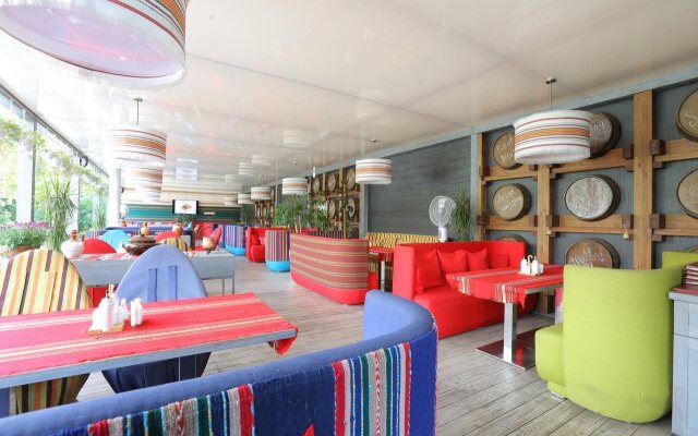 Atlantic Garden Resort