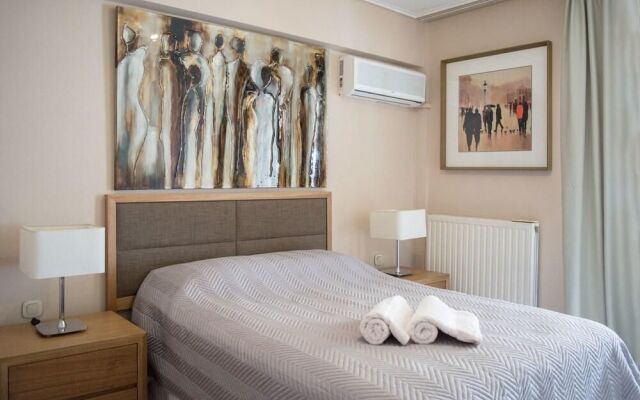 Aphrodite 6Th Flr Apt 5' From Metro