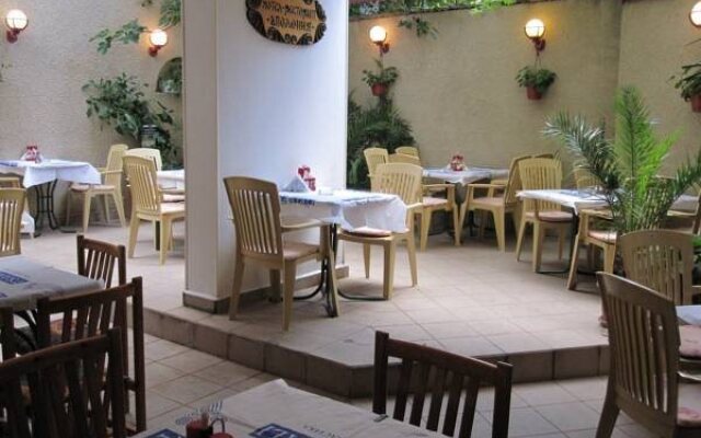 Family Hotel Apolonia