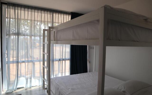 Roxy Sematan Villa & Townhouse