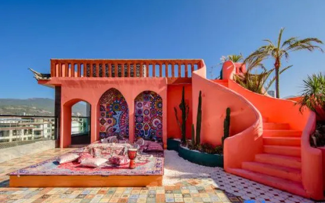Shantianjian Sky Moroccan Snow Mountain Rooftop Art Inn (Lijiang Ancient Town South Gate) – Outside – Lijiang